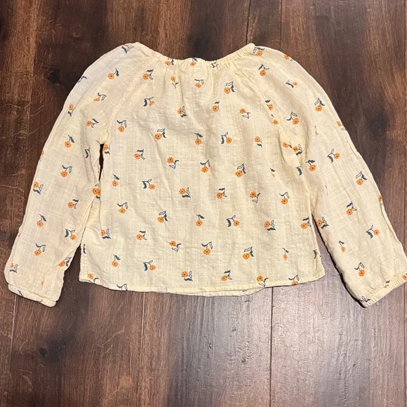 **Bundle** 1 Sweater and Two Tops Size 4T Cat & Jack Wonder Nation Art Class - Picture 7 of 7